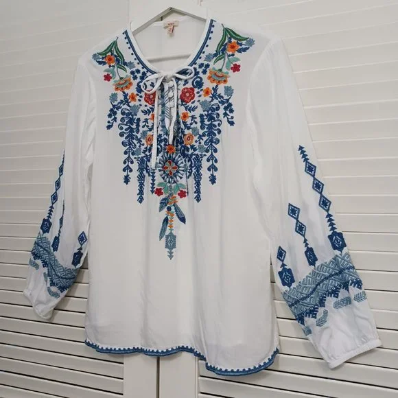 Reba Embroidered Tunic White Blue Boho Peasant Style - Picture 9 of 12
